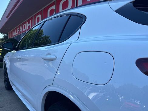Used 2023 Alfa Romeo Stelvio Estrema AWD/4WD image 13
