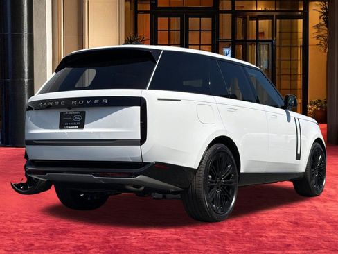 New 2026 Land Rover Range Rover SE AWD/4WD image 9
