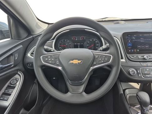 Used 2024 Chevrolet Malibu LS image 12