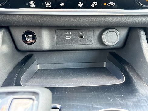 Certified 2024 Nissan Rogue SV AWD/4WD image 19
