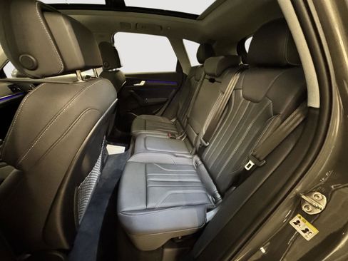 Certified 2025 Audi Q5 2.0T Premium Plus w/ Premium Plus Package image 23