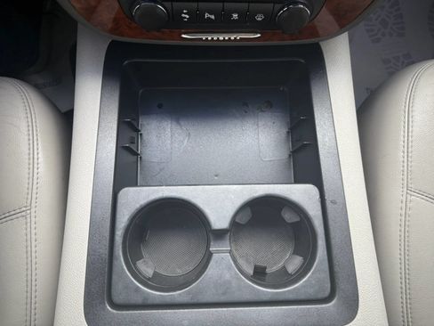 Used 2007 Chevrolet Avalanche LTZ w/ LTZ Preferred Equipment Group RWD image 27