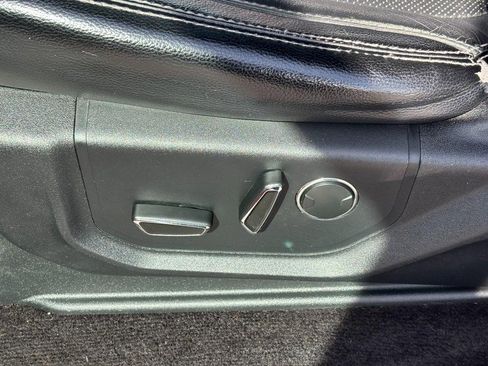 Used 2016 Ford F150 Lariat w/ Equipment Group 502A Luxury image 16