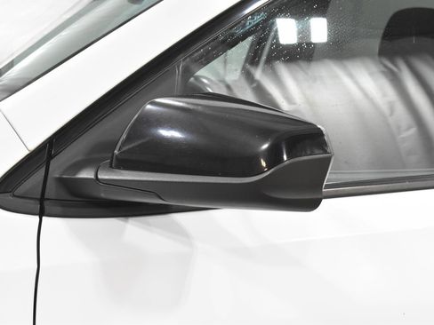 Used 2020 GMC Terrain SLE w/ Elevation Edition FWD image 31