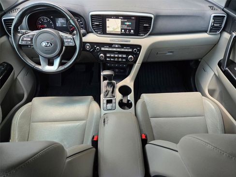Used 2020 Kia Sportage EX w/ EX Technology Package FWD image 13