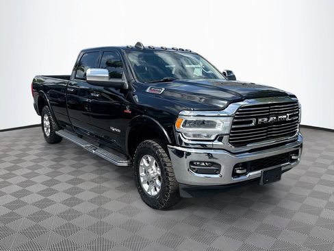 Used 2021 RAM 3500 Laramie AWD/4WD image 4