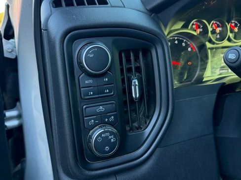 Used 2022 Chevrolet Silverado 1500 W/T w/ WT Value Package image 15