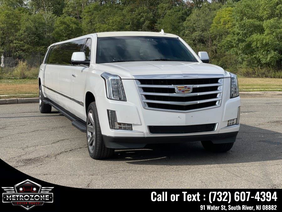 Used 2016 Cadillac Escalade 2WD image 11