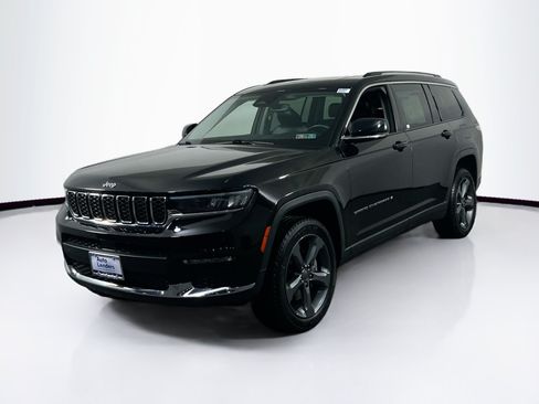Used 2021 Jeep Grand Cherokee L Limited AWD/4WD image 1