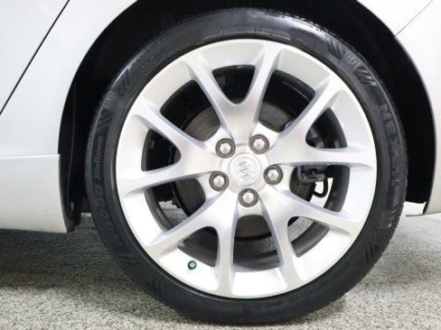 Used 2017 Buick Regal GS image 23