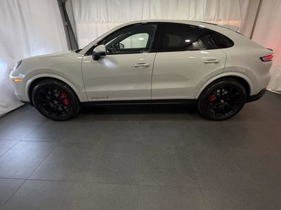 New 2026 Porsche Cayenne S