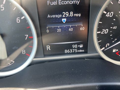 Used 2018 Nissan Sentra SV image 18