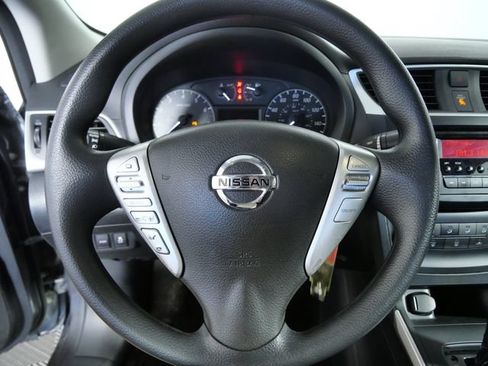 Used 2016 Nissan Sentra S FWD image 18