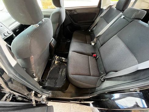 Used 2014 Subaru Forester 2.5i Premium w/ All-Weather Package AWD/4WD image 14