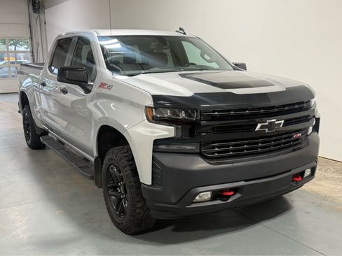 Used 2022 Chevrolet Silverado 1500 LT Trail Boss w/ Bed Protection Package AWD/4WD image 5