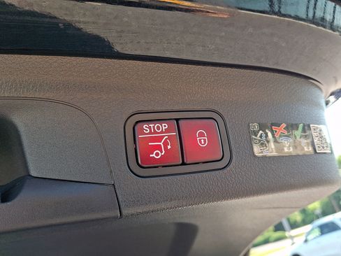 Certified 2026 Mercedes-Benz GLE 350 4MATIC image 30