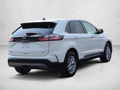 Used 2024 Ford Edge SEL w/ Convenience Package AWD/4WD image 5