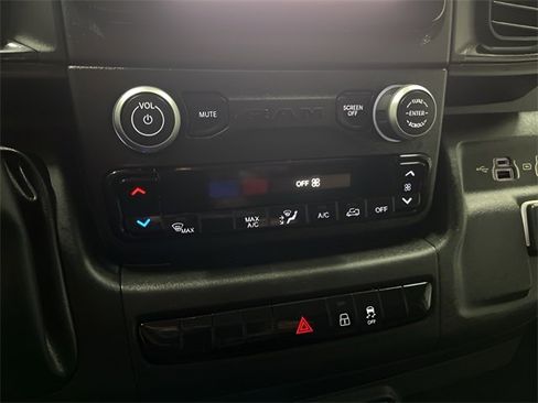 Used 2022 RAM ProMaster 2500 image 23