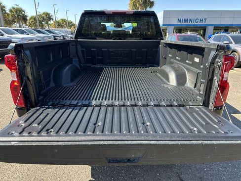 Used 2024 Chevrolet Silverado 2500 Custom w/ Custom Value Package image 31