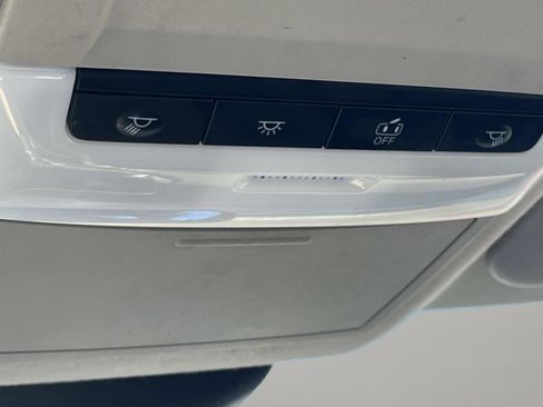 Used 2022 Nissan Sentra SV image 34