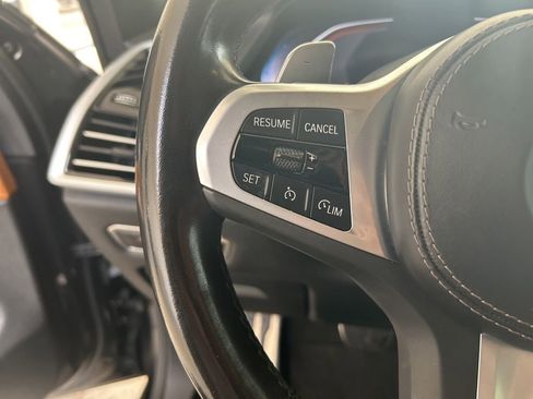 Used 2023 BMW X5 sDrive40i w/ M Sport Package image 21