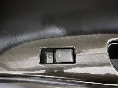 Used 2017 INFINITI QX50 Base image 31