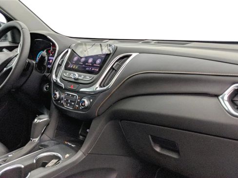 Used 2021 Chevrolet Equinox Premier FWD image 31
