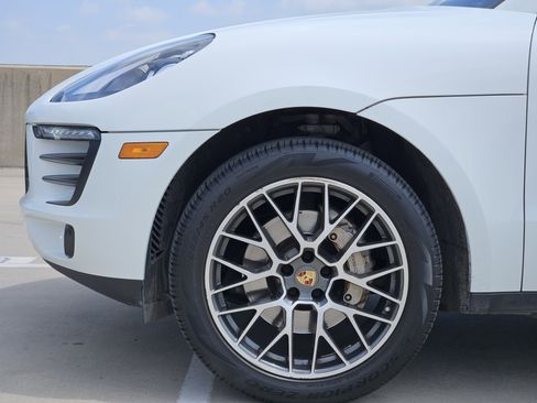 Used 2018 Porsche Macan S image 13