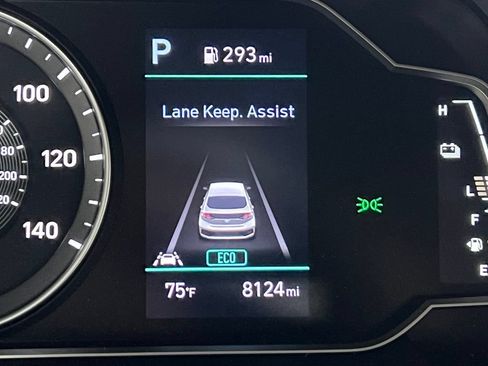 Used 2020 Hyundai Ioniq Blue FWD image 32