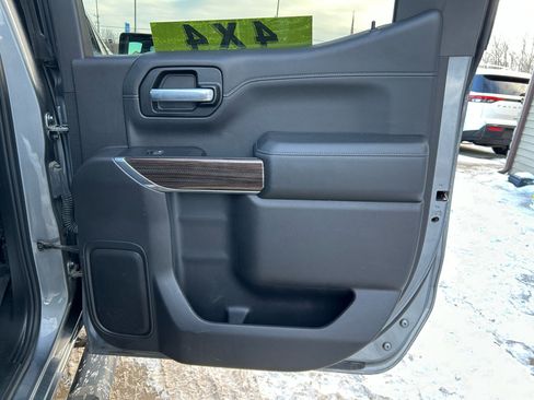 Used 2020 Chevrolet Silverado 1500 RST image 15