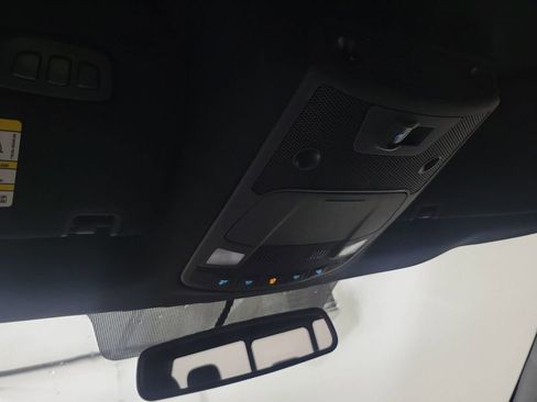 Used 2017 Ford F150 Lariat image 17