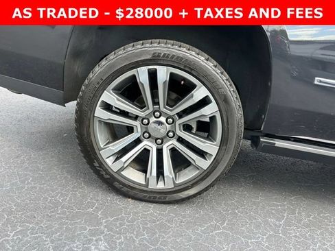 Used 2020 GMC Yukon Denali w/ Denali Ultimate Package AWD/4WD image 7