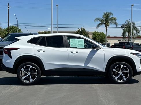 Used 2026 Chevrolet Trax RS w/ Driver Confidence Package FWD image 3