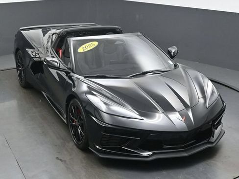 Used 2025 Chevrolet Corvette Stingray Coupe w/ Battery Protection Package RWD image 46