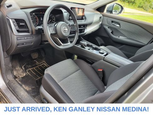 Certified 2023 Nissan Rogue SV AWD/4WD image 9