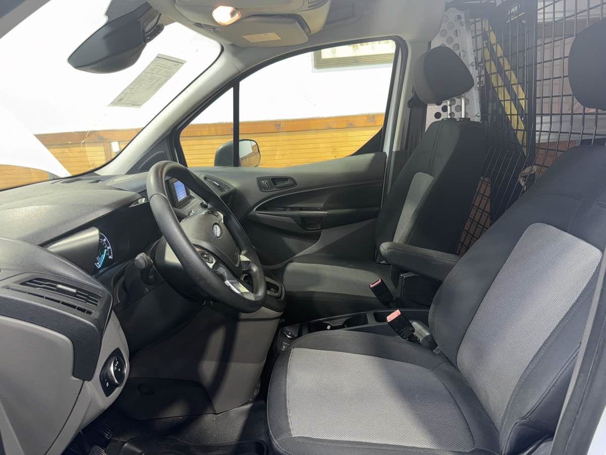 Used 2019 Ford Transit Connect XL FWD image 16