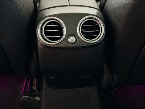 Used 2022 Mercedes-Benz GLC 300 4MATIC image 28