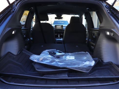 Used 2025 Honda HR-V Sport image 14