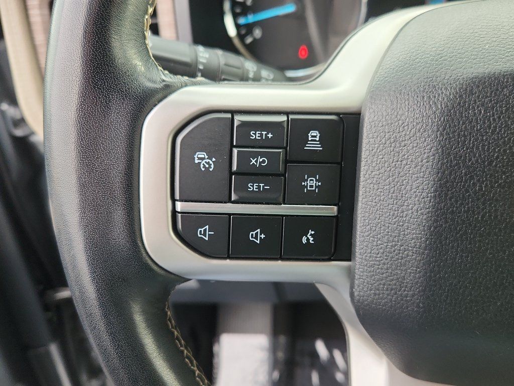 Used 2024 Ford Expedition Limited AWD/4WD image 24