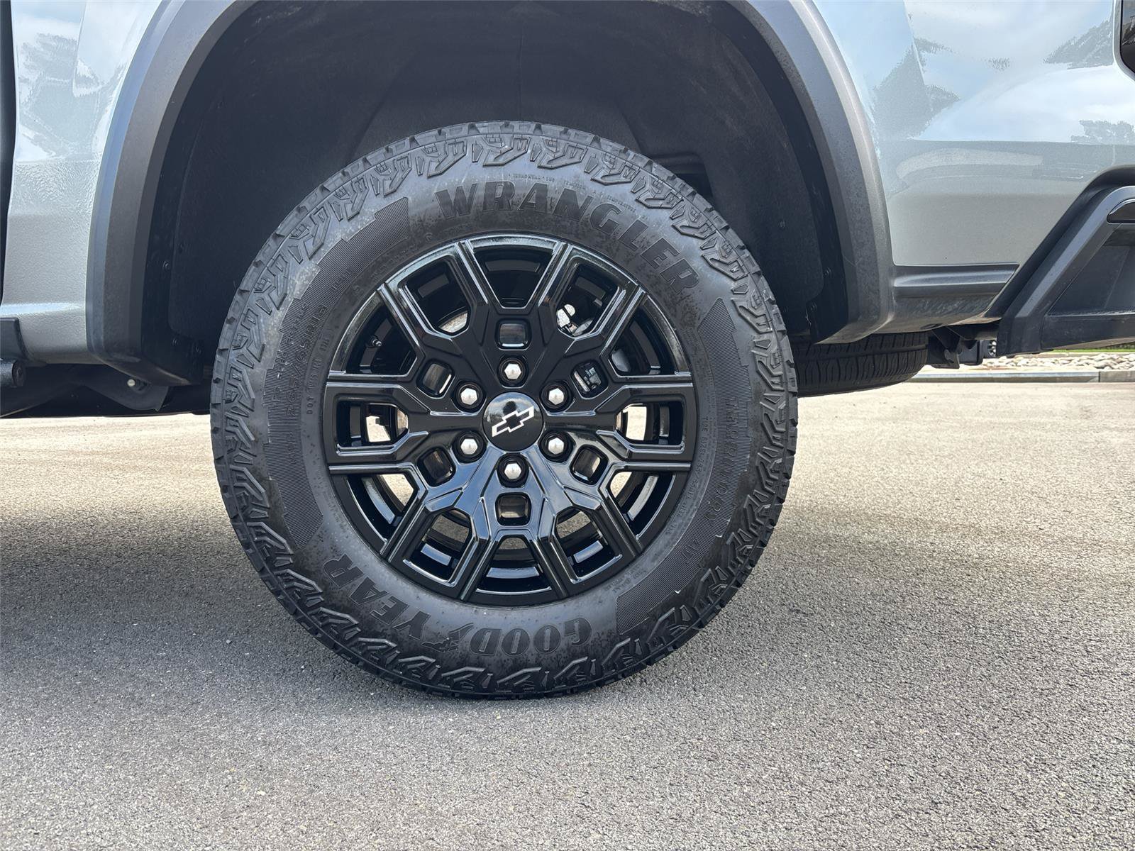 Used 2026 Chevrolet Colorado Trail Boss AWD/4WD image 28