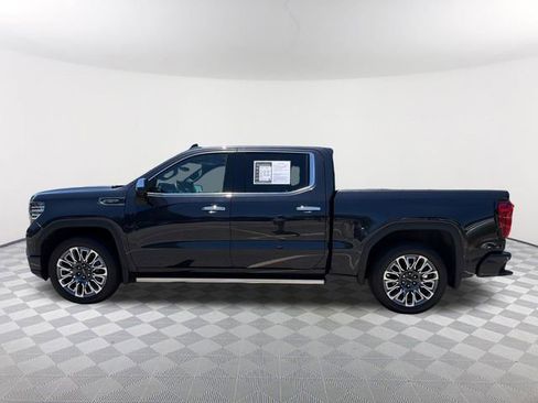 Used 2023 GMC Sierra 1500 Denali Ultimate AWD/4WD image 8