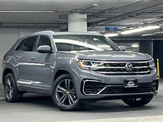 Used 2022 Volkswagen Atlas Cross Sport SEL R-Line video 2