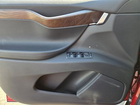 Used 2021 Tesla Model X Long Range image 12