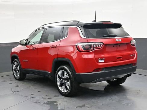 Used 2019 Jeep Compass Limited AWD/4WD image 5