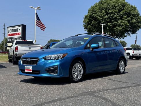 Used 2018 Subaru Impreza 2.0i Premium w/ Eyesight & BSD & Rcta AWD/4WD image 3