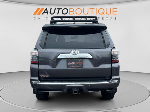 Used 2021 Toyota 4Runner Limited AWD/4WD image 4