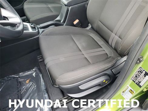 Certified 2023 Hyundai Venue SEL image 10