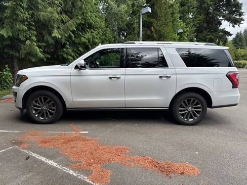 Used 2020 Ford Expedition Max Limited AWD/4WD image 3