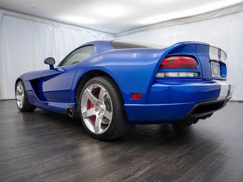 Used 2006 Dodge Viper SRT-10 w/ First Edition Group RWD image 25