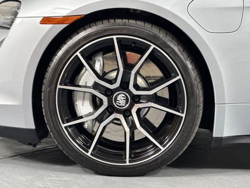 Certified 2022 Porsche Taycan RWD image 33